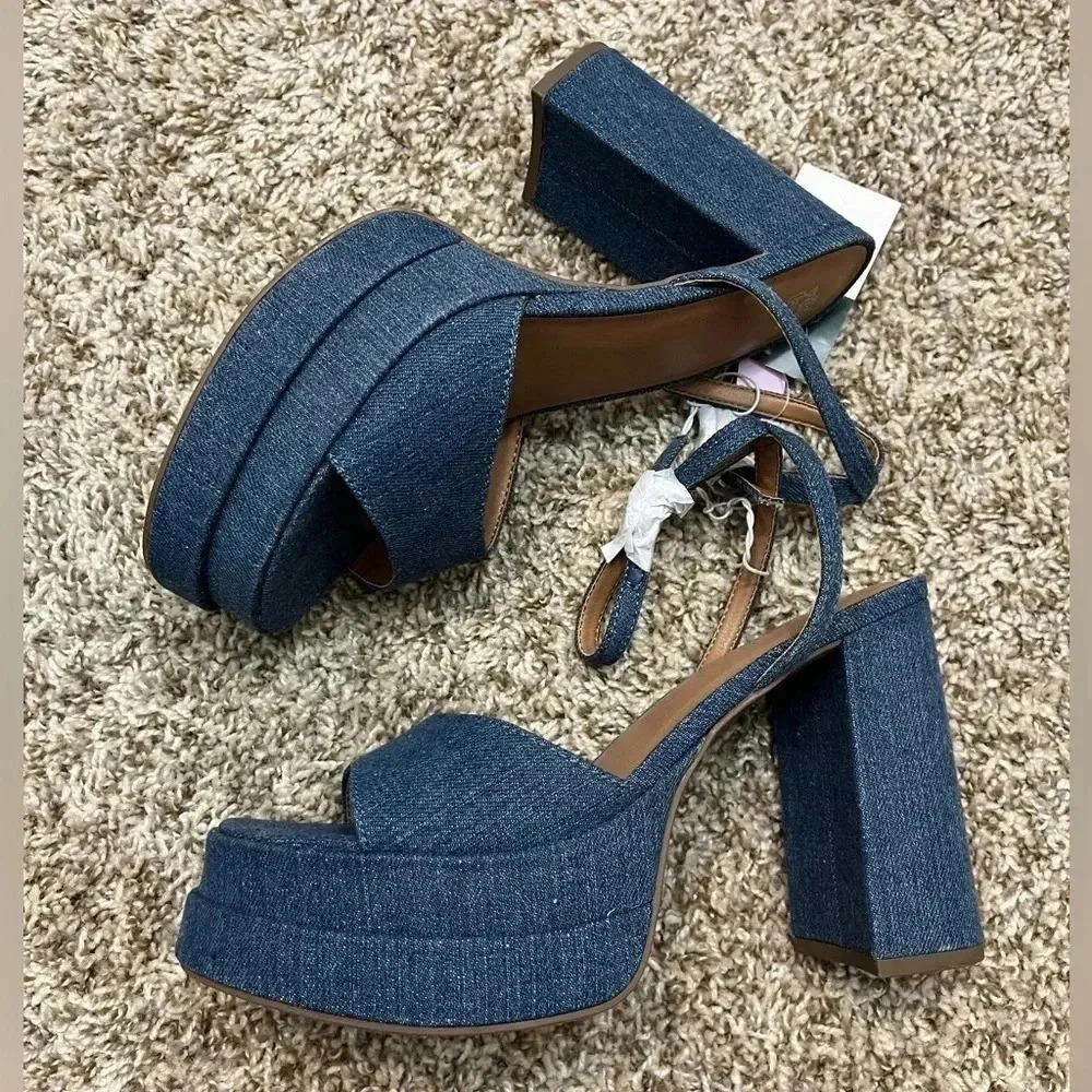 Wild Fable Alessia Memory Foam Platform Heel Denim Blue Size 8.5 Womens NWT